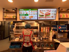 -德克士(场中路店)