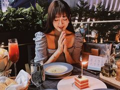 -卡普里披萨·牛扒·下午茶