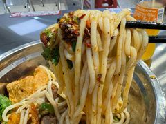 -方铲铲·成都板凳面(滨江银泰店)