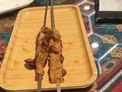 -乡村馕坑肉·烧烤·新疆菜·本地人更爱吃(阿勒泰首店)