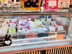 -VENCHI 闻绮(广州太古汇店)