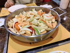 -黄记煌三汁焖锅(名泉广场店)