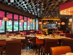 -BROWNSTONE布朗石西班牙餐厅(富城店)