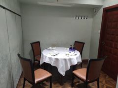 -利鸿私宴(南京路步行街店)