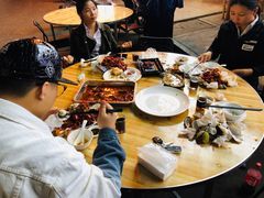 -活泼海鲜烧烤(美食街总店)