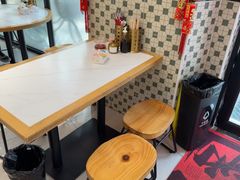 -鲁达面馆本帮风味(共康东路店)