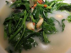 -丫丫厨娘·柠檬鸭(江南蓝鲸世界店)