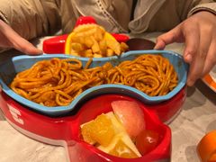 -必胜客(尹山湖歌林公园店)