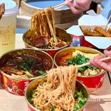 🔴把酸辣粉做到TOP1，这家店还是有点东西