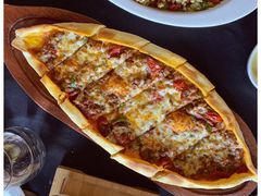 牛肉奶酪皮塔饼-Efes Turkish & Mediterranean Cuisine 艾菲斯餐厅(陆家嘴店)