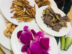 -桥香园云南过桥米线(金马碧鸡店)
