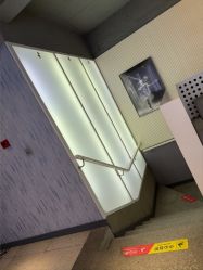 -PE SALON