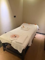 -禾颜社·精致美容