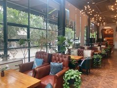 -桉树林A coffee 森林餐厅(三圣乡店)