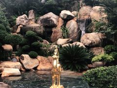 -七彩云南古滇温泉山庄