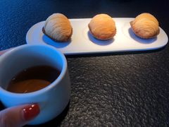 猫山王榴莲酥-蝴蝶里·粤菜·点心(滨江龙湖店)