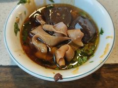 -九尺赵老四鲜鹅肠火锅