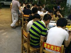 -四川小胡子海鲜(丁村万人海鲜广场店)