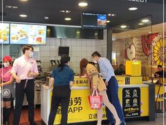 -麦当劳(花桥得来速店)