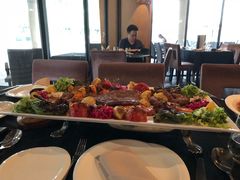 -Efes Turkish & Mediterranean Cuisine 艾菲斯餐厅(陆家嘴店)