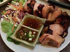 -Dash Teak House