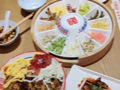 -怪噜范·老贵阳街头名小吃(数博万达店)