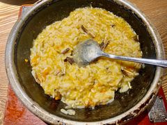 -蜜桃餐厅·伴山(湖滨商业街店)