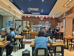 -杨记清芳牛肉拉面(京广路店)