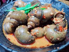 -老闵田螺馆·南昌特色小炒(梦时代店)