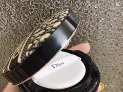 -Dior迪奥(上海世茂广场店)