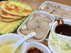 -李连贵熏肉大饼(宁山中路店)