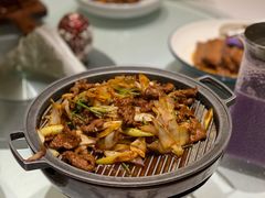 经典葱爆小羔羊肉-悦融·京鲁菜·露台花园(安定门店)