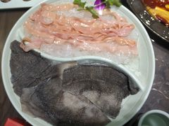 -红九格老火锅(三峡广场店)