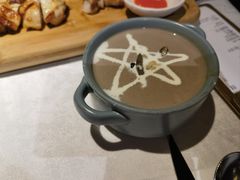 -俄士厨房(环球港店)