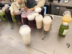 -喜茶(迪士尼小镇·平行宇宙店)