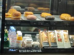 -星巴克臻选(南京金茂览秀城店)