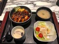 -家贺屋刺身寿司专门店