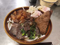 -花溪牛肉粉(八鸽岩店)
