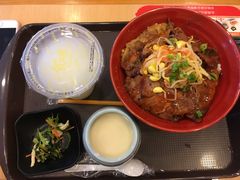 -食其家·牛丼咖喱(宜山路贝岭店)