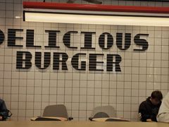 -麦当劳(深圳北站高铁店)