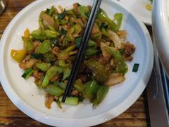 -老唐三下锅 ·张家界地标美食(溪布街店)