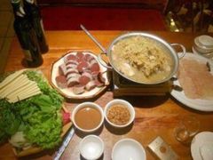 -老六杀猪菜(进乡街店)