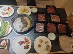 -匠牛亭·锅物烧肉放题自助(昆百大·泰业城店)