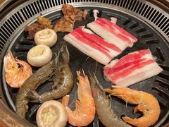 -梨花甄选自助烤肉(小寨原力场店)