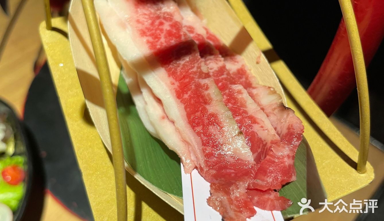 这家烤肉太适合情侣约会拍照了‼️