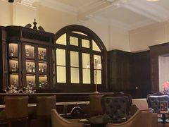 -LONG BAR 廊吧(外滩华尔道夫酒店)