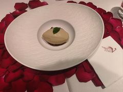 主厨精选甜品-The V泽惟·低温慢煮料理