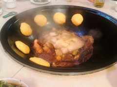 -王老六铁锅炖鱼(圣亚海洋店)