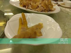 -围龙屋客家食府(福田店)