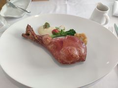 脆皮烤乳猪-蝶舍·MAISON PAPILLON